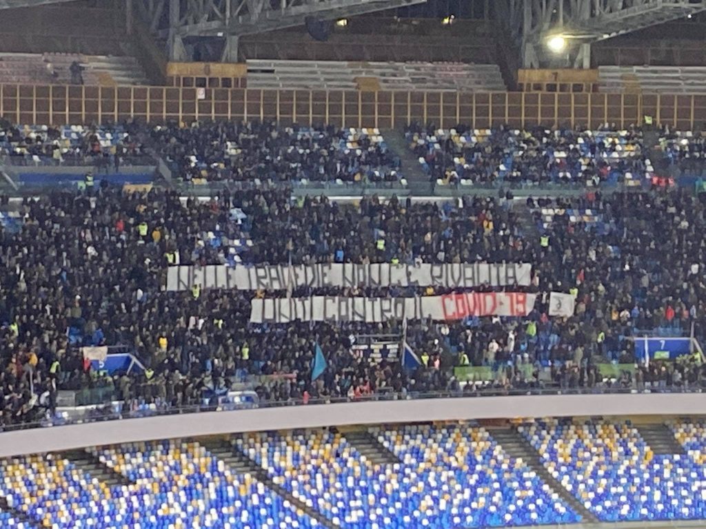 Curva B