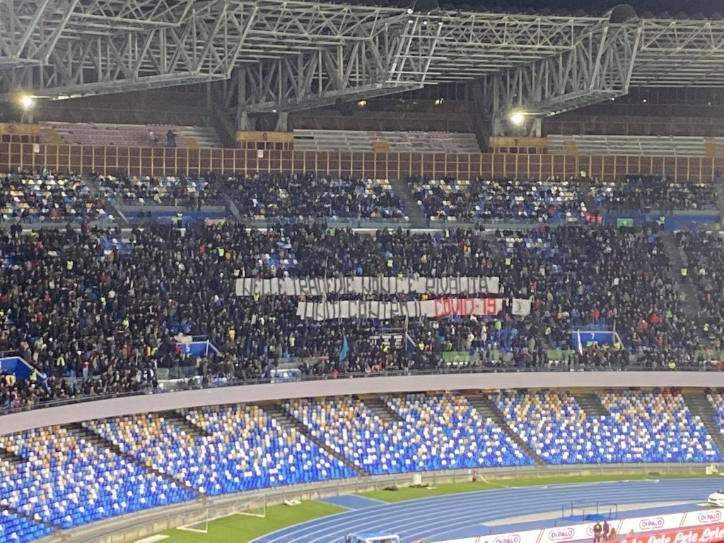 Napoli Torino, Curva B