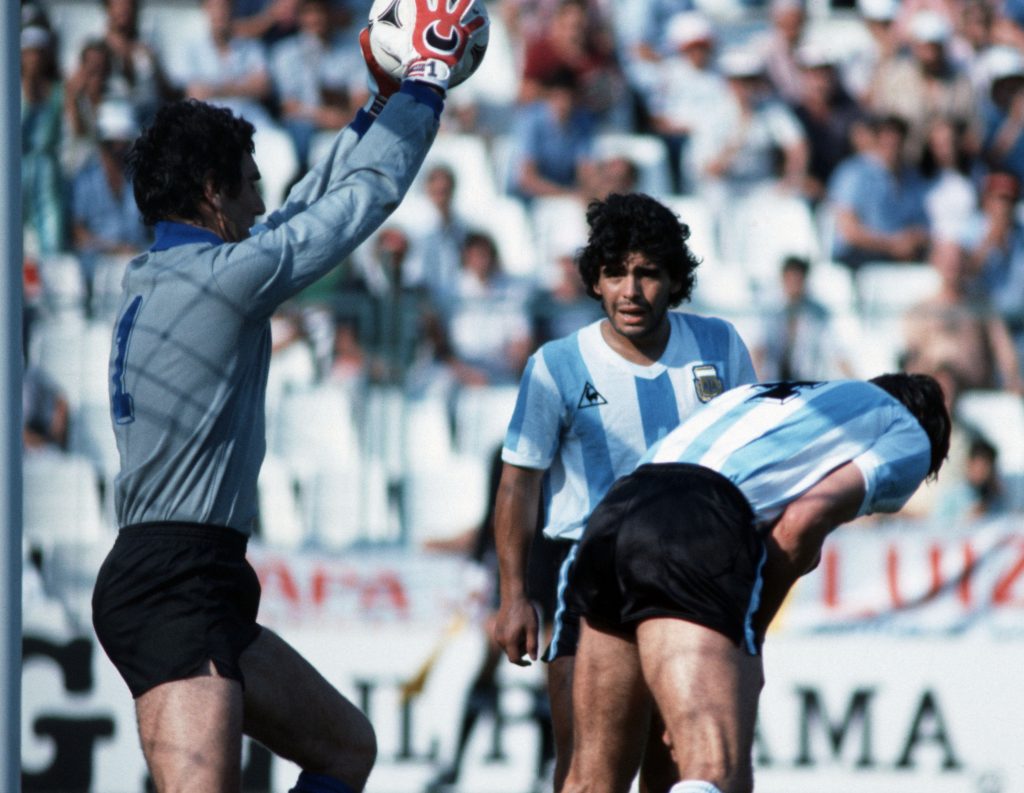 ESP: World Cup 1982 - Argentina v Italy