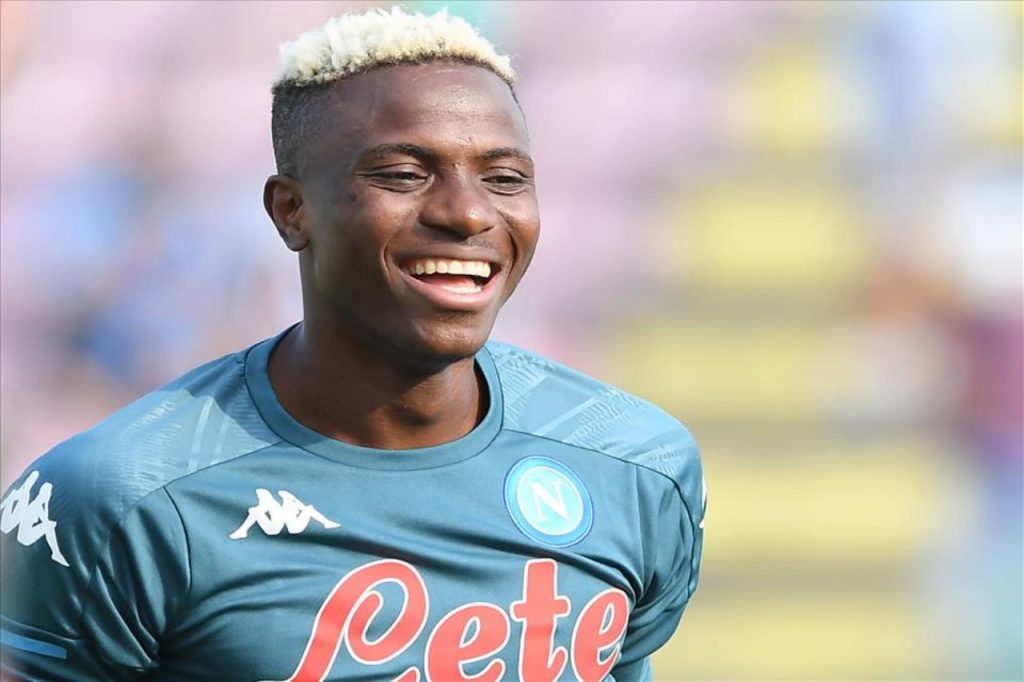 Osimhen allenamento ritiro
