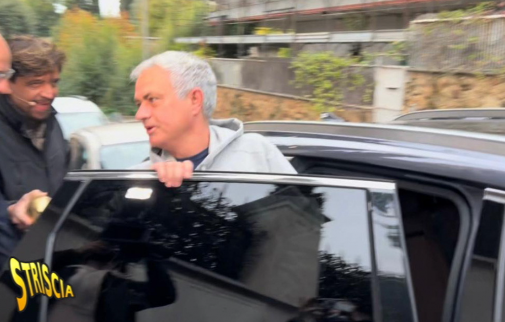 Mourinho, Striscia la Notizia