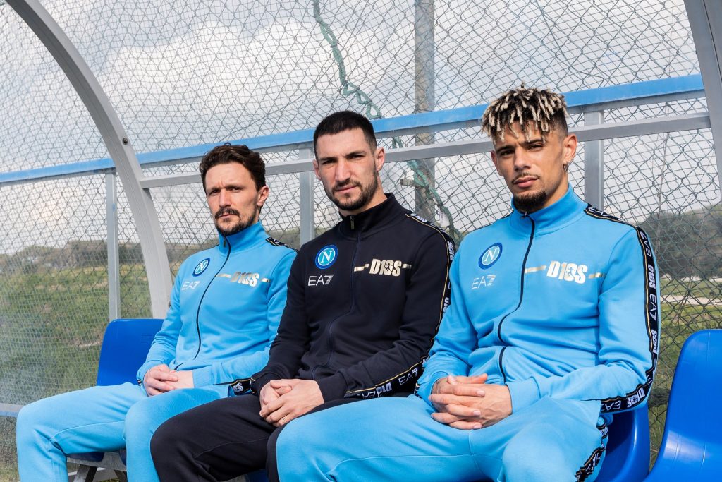 tute napoli d10s