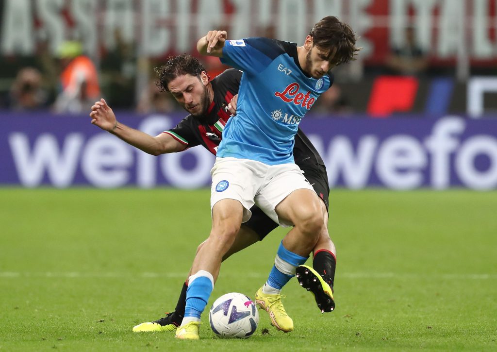 milan napoli Kvaratskhelia