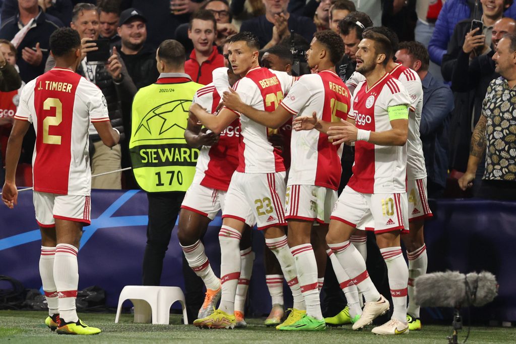 ajax napoli kudus