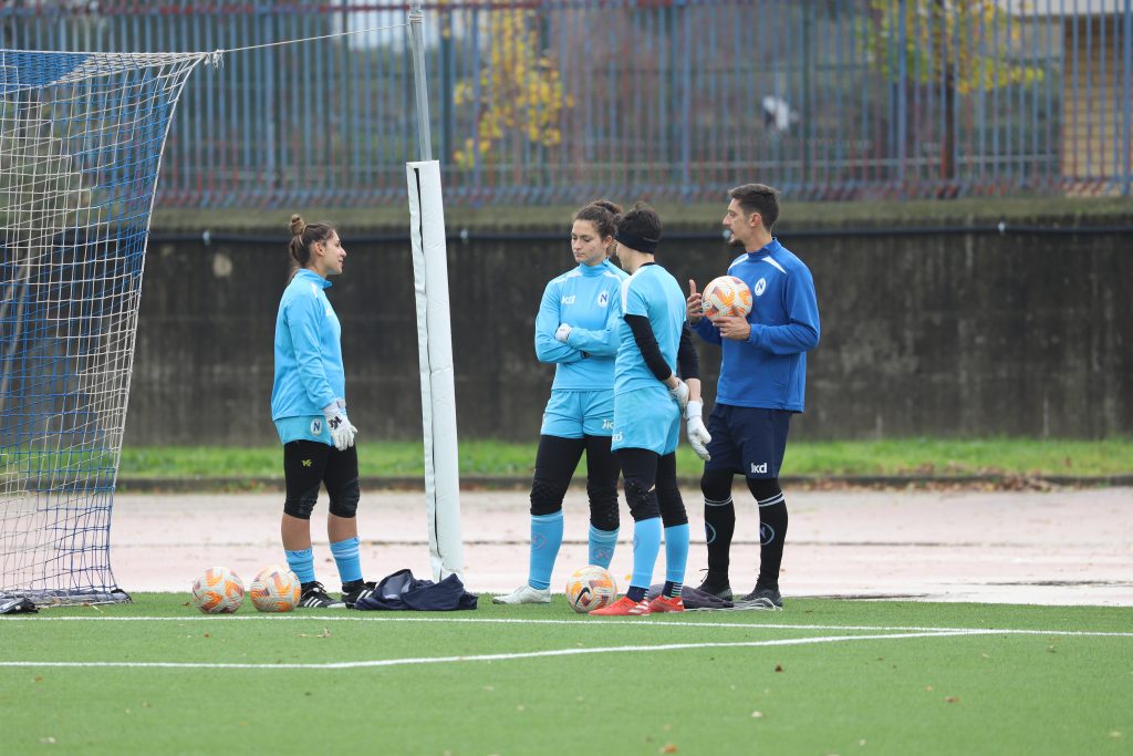 napoli femminile