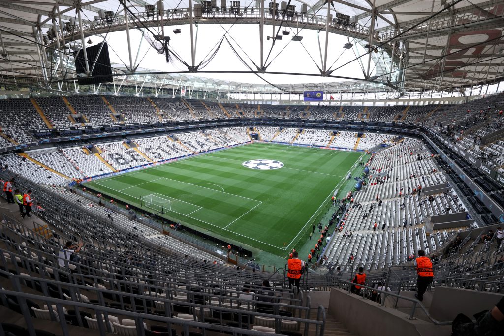 Besiktas v Borussia Dortmund: Group C - UEFA Champions League