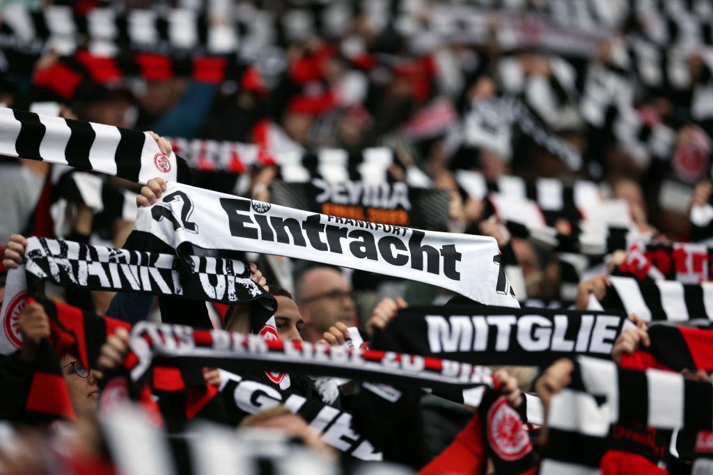 napoli eintracht tifosi
