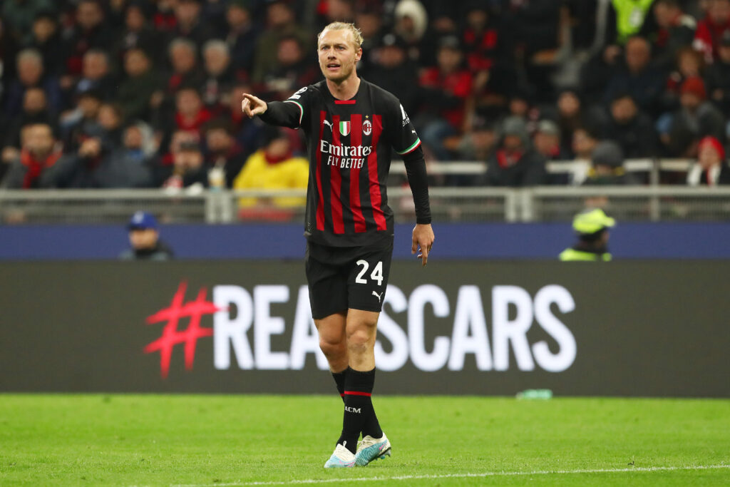 AC Milan v SSC Napoli: Quarterfinal First Leg - UEFA Champions League