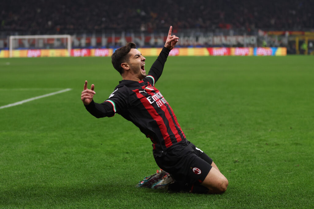 AC Milan v Tottenham Hotspur: Round of 16 Leg One - UEFA Champions League