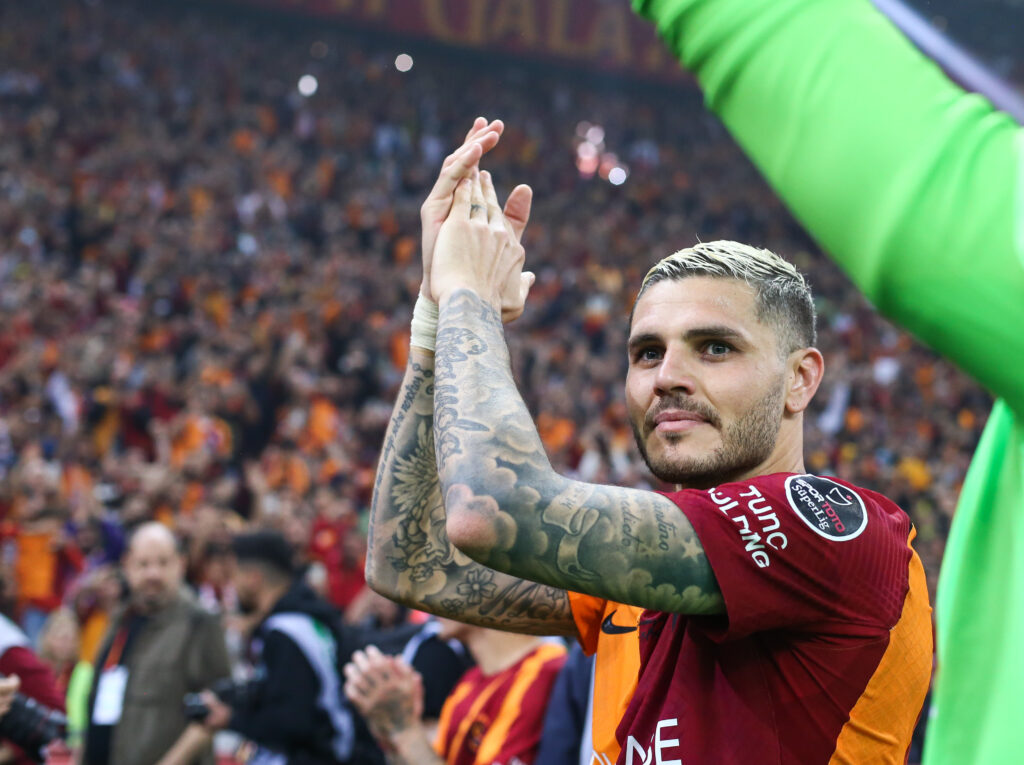 Galatasaray v Fenerbahce - Super Lig