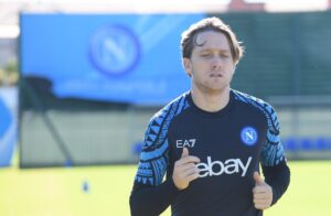 zielinski bologna napoli