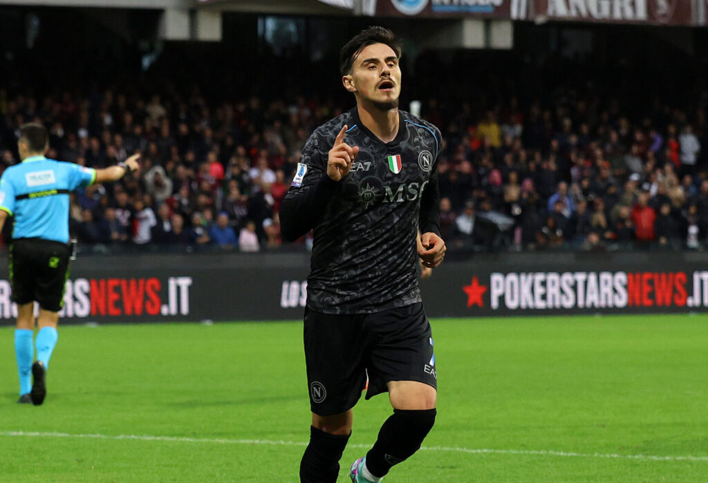 Elmas Napoli