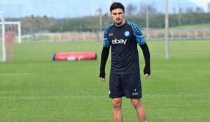 Elmas domani a Capodichino