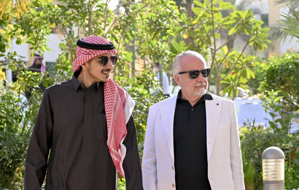 Il presidente ha ringraziato l'Al-Shabab per l'ospitalità di questi giorni agli allenamenti