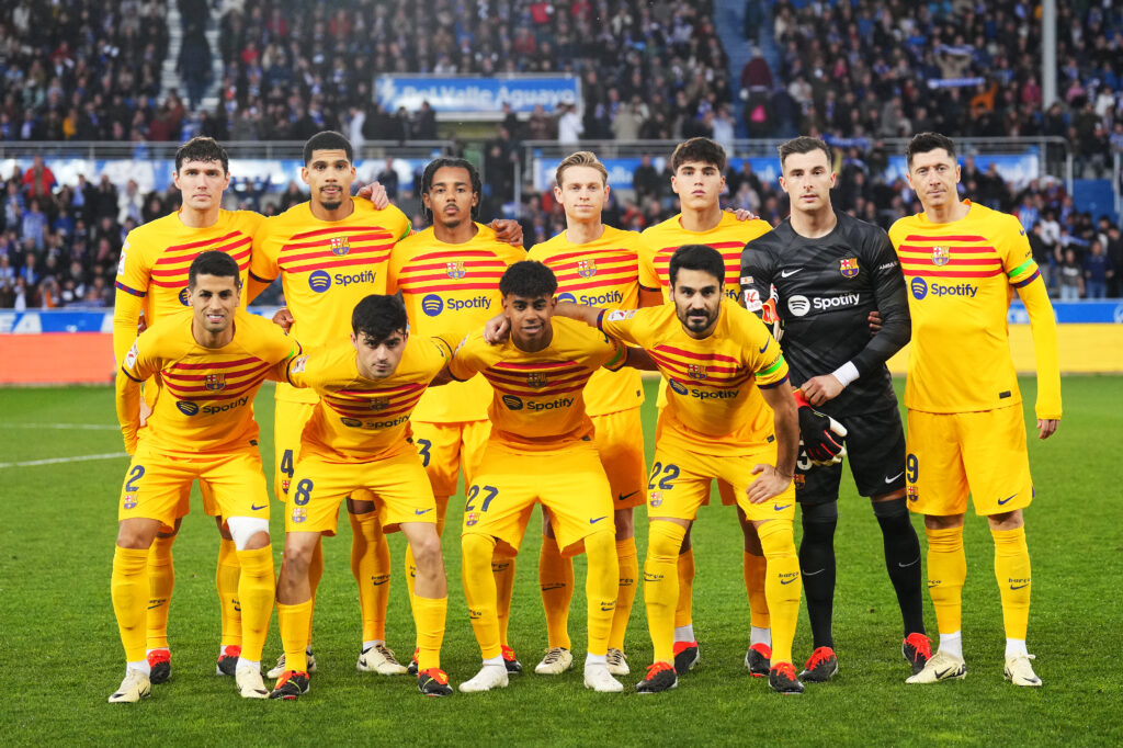 Deportivo Alaves v FC Barcelona - LaLiga EA Sports