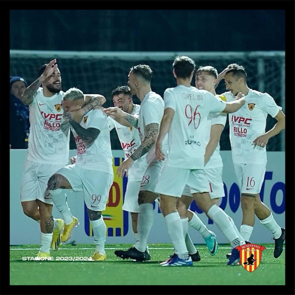 Facebook Benevento