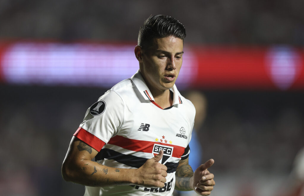 Sao Paulo v Cobresal - Copa CONMEBOL Libertadores 2024