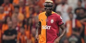 Osimhen festeggia la prima vittoria col Galatasaray: gli scatti sui social
