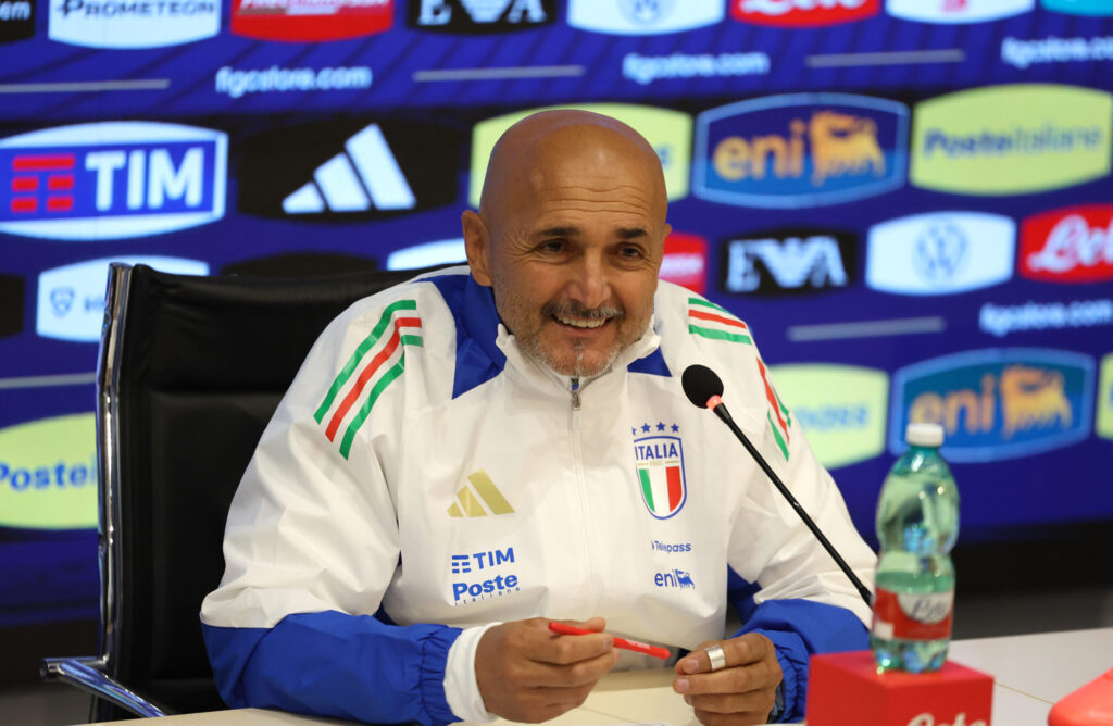 Italy Training Session &amp; Press Conference