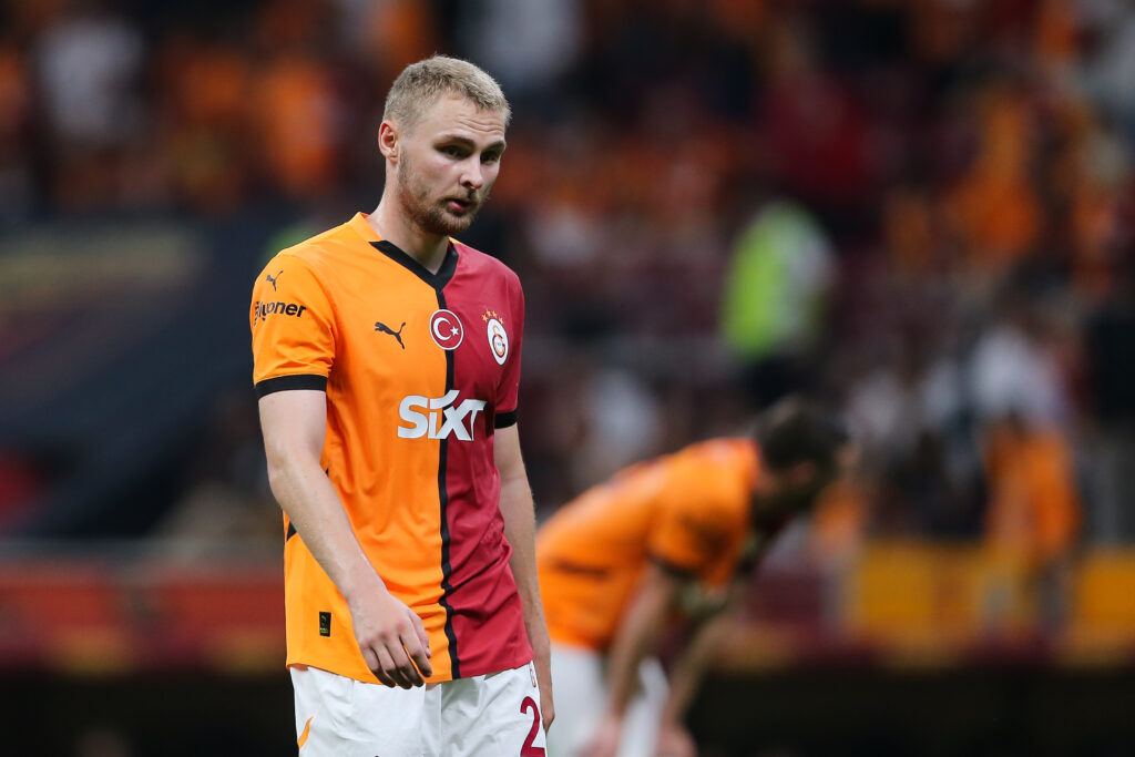 Galatasaray v Caykur Rizespor - Turkish Super League