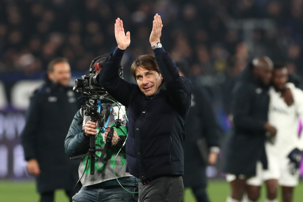 conte ha scelto il modulo del suo Napoli