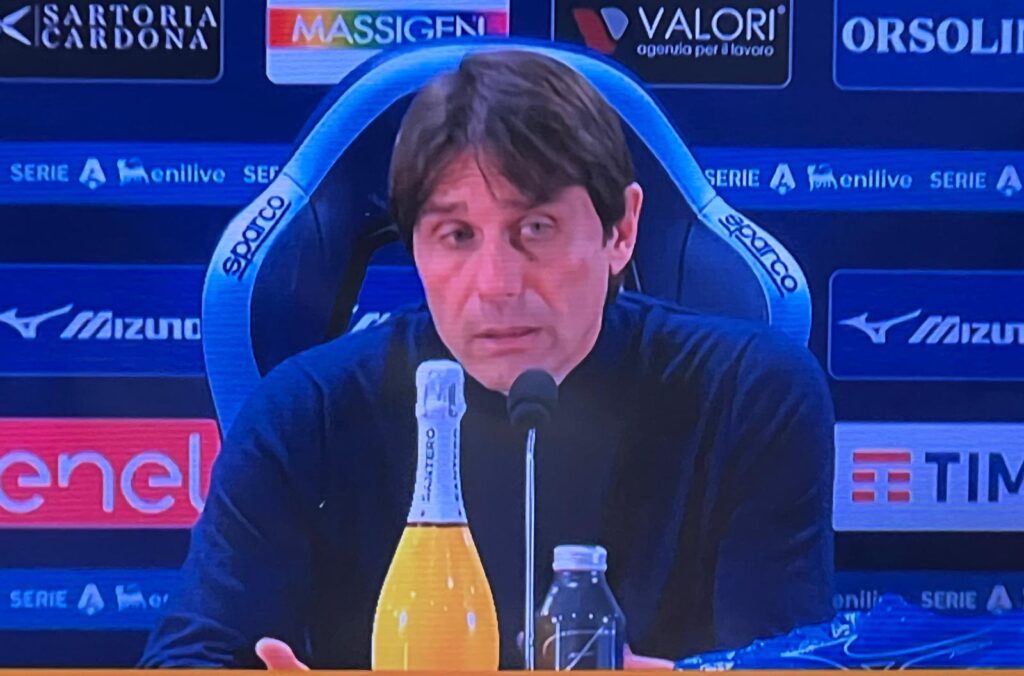 Conte in conferenza