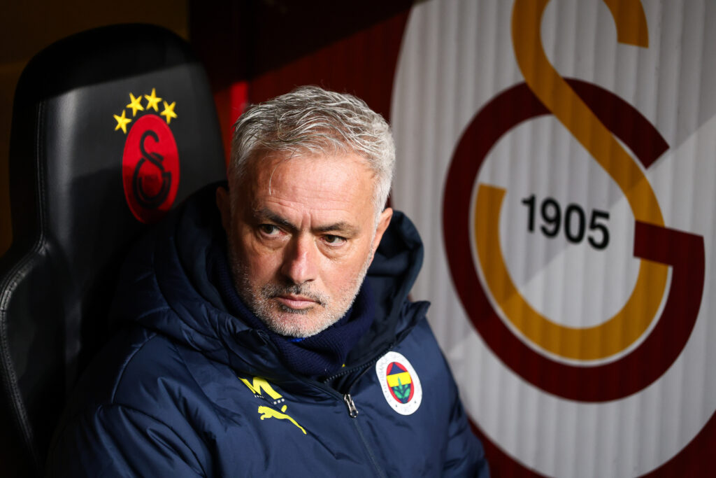 squalifica mourinho