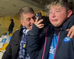Napoli tifoso stadio