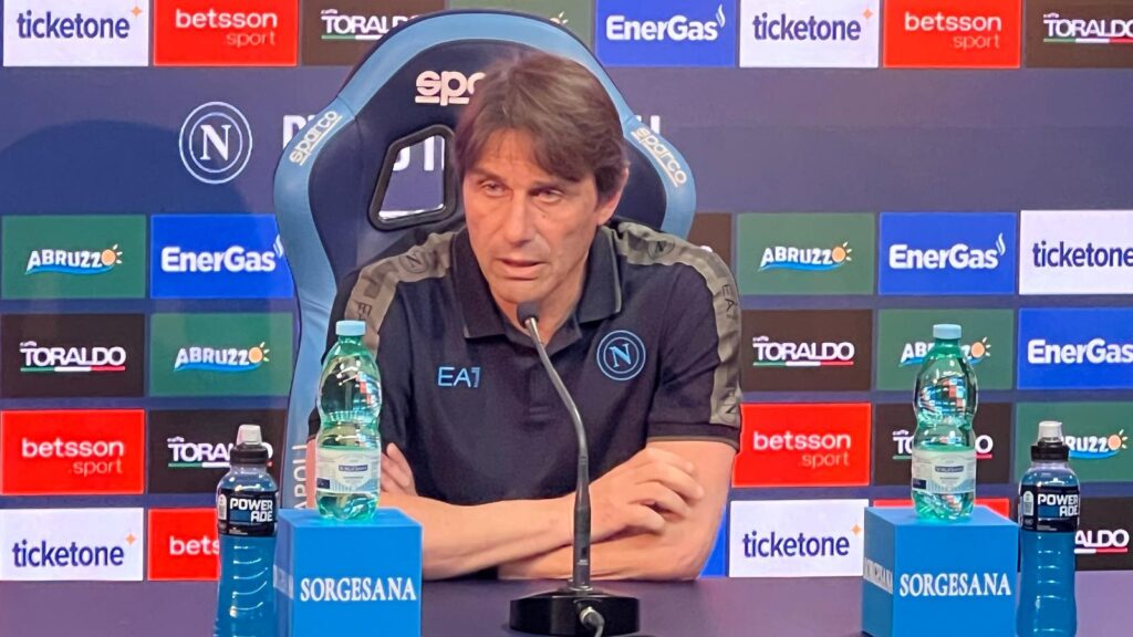 Conte conferenza stampa