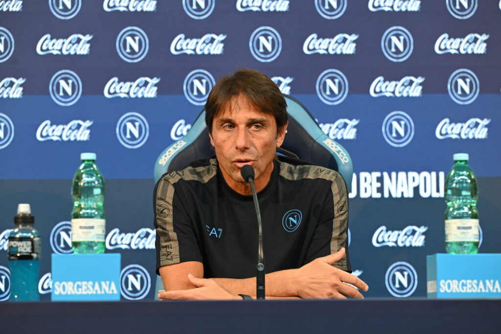 Conte in conferenza
