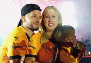 mertens addio galatasaray