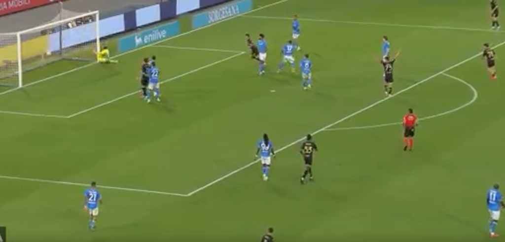 Gli highlights di Napoli-Genoa