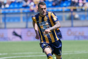 Juve stabia sgarbi napoli
