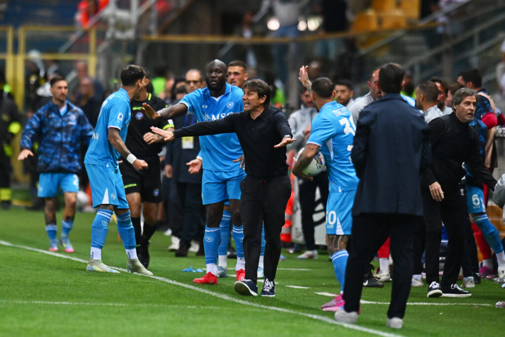 Conte, squadra in ritiro