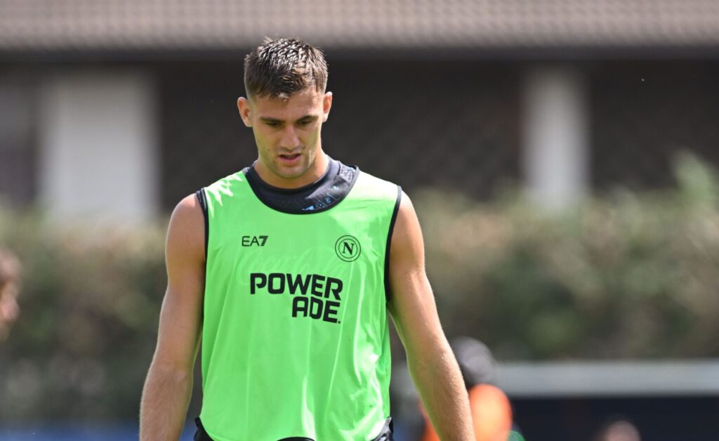 napoli avellino lucca