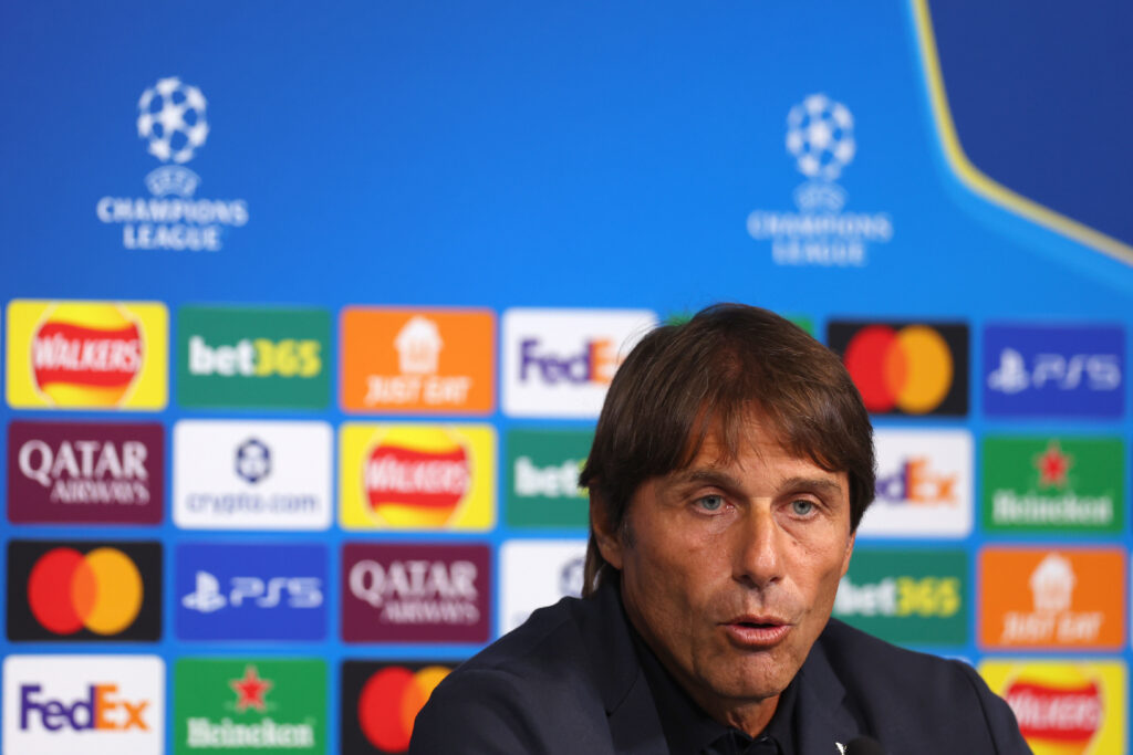 Conte in conferenza