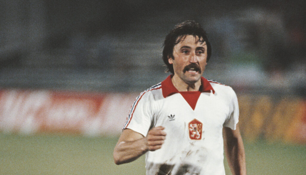 Antonin Panenka Penalty Kick Czechoslovakia v Italy 1980