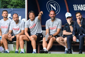 Conte con staff