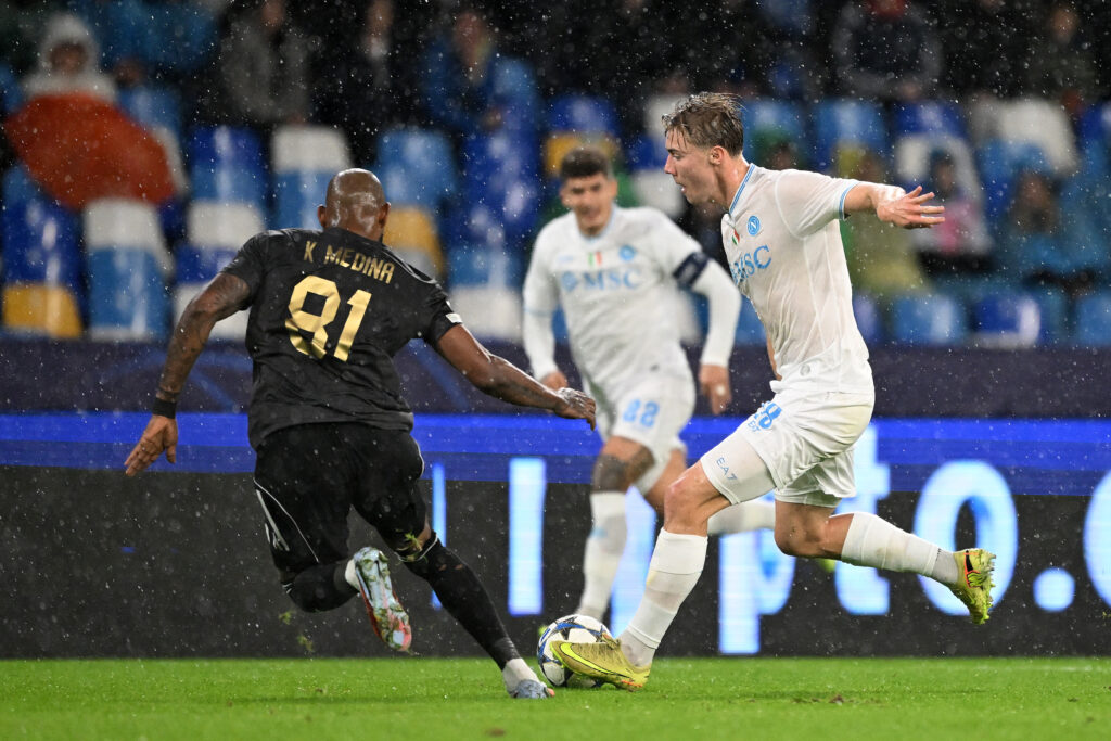 hojlund napoli qarabag