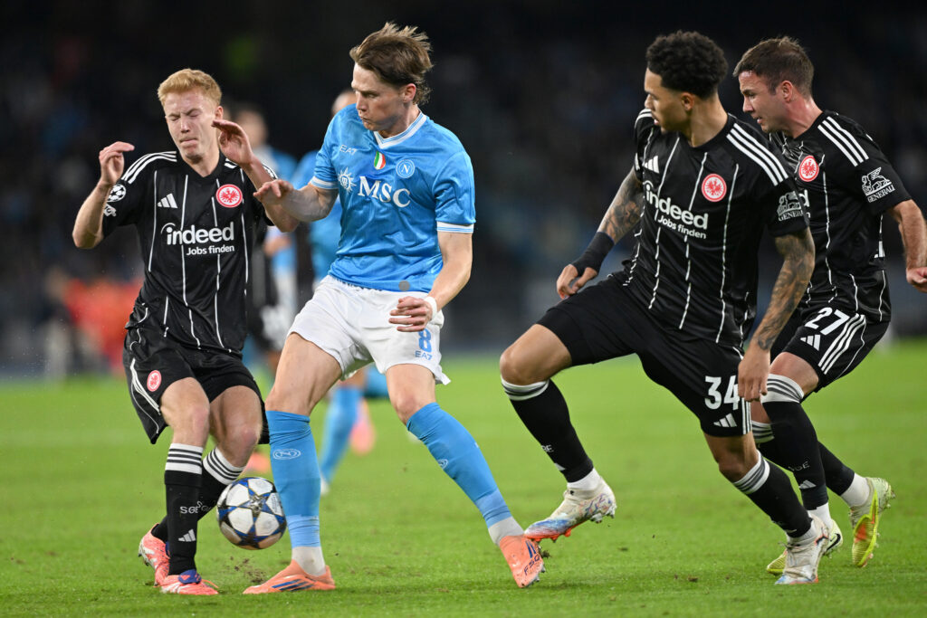 mctominay napoli eintracht