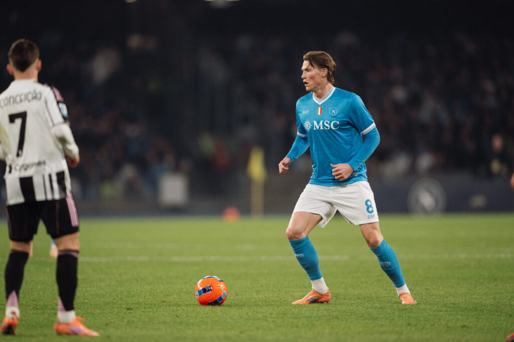 mctominay napoli juventus