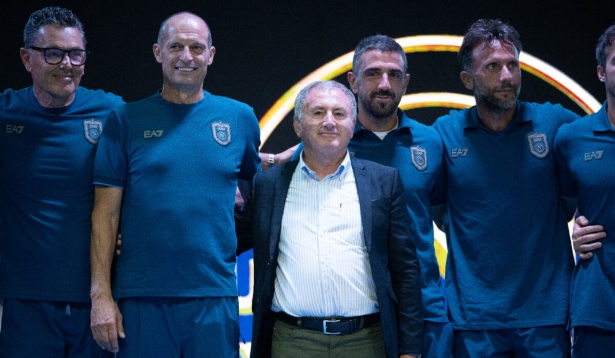 presentazione squadra napoli castel di sangro