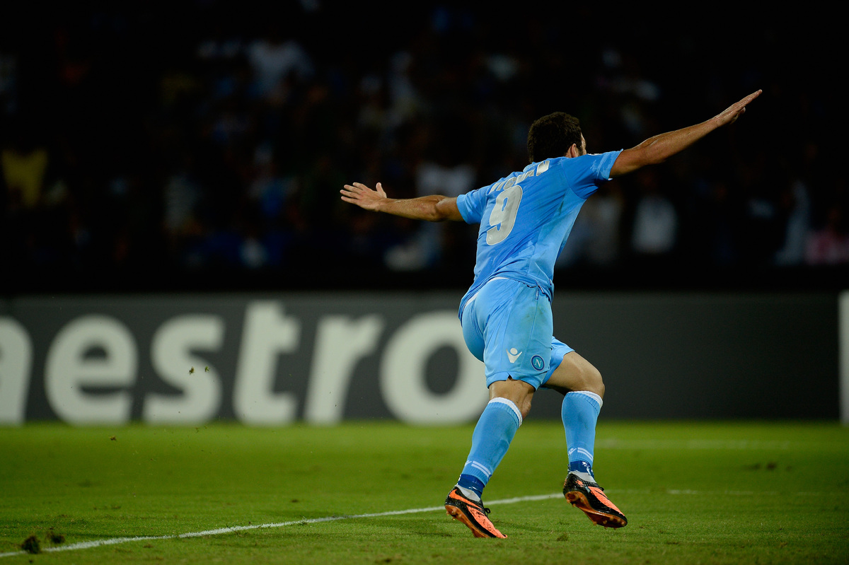 SSC Napoli v Borussia Dortmund - UEFA Champions League