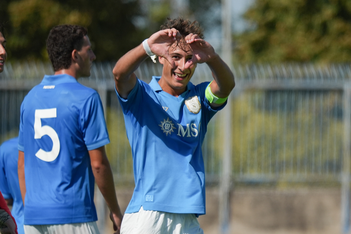 Napoli U19 v Arsenal U19: UEFA Youth League