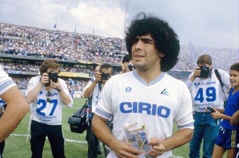 Maradona Napoli 1984