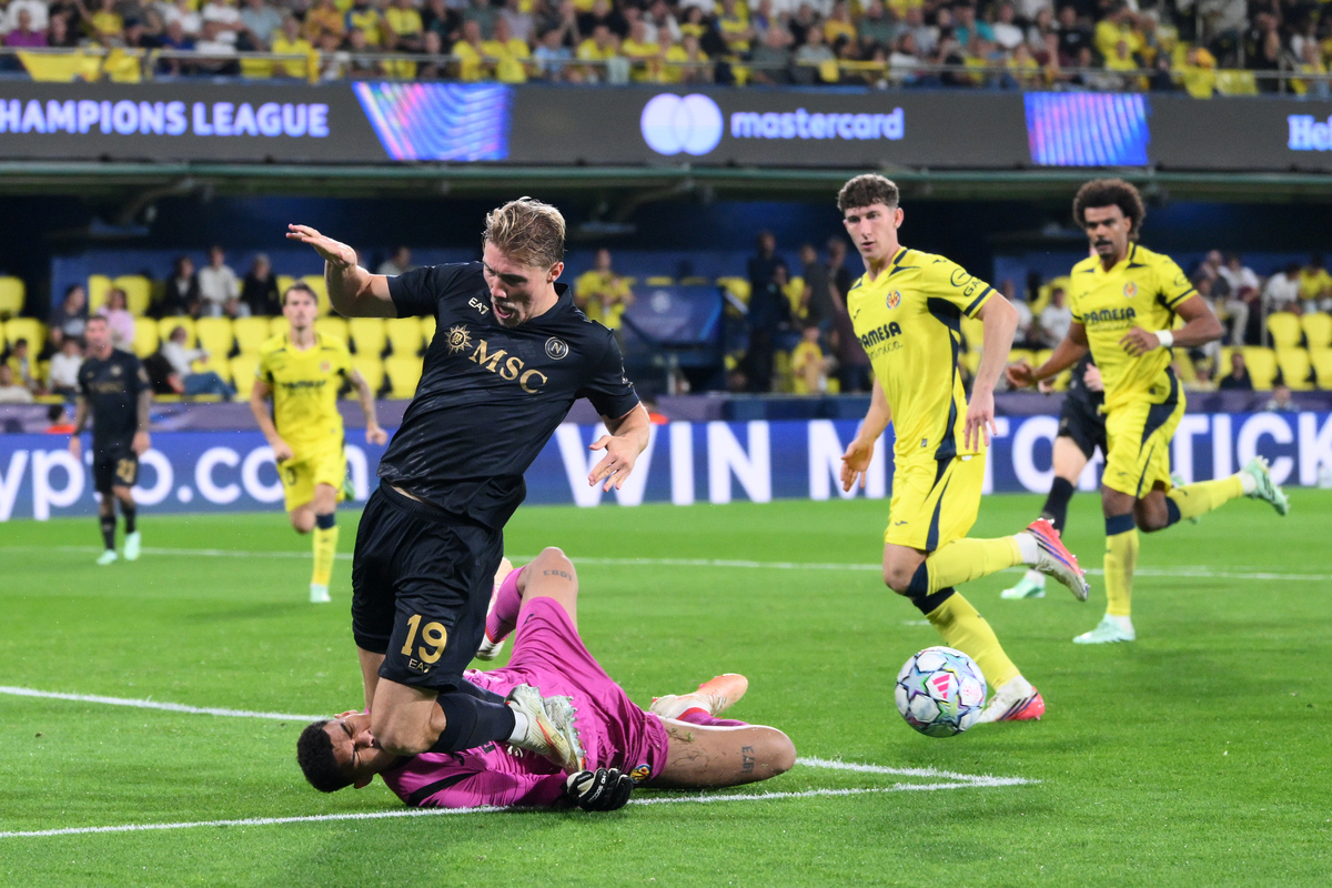 Villarreal CF v SSC Napoli - UEFA Champions League 2026/27 League Phase MD2