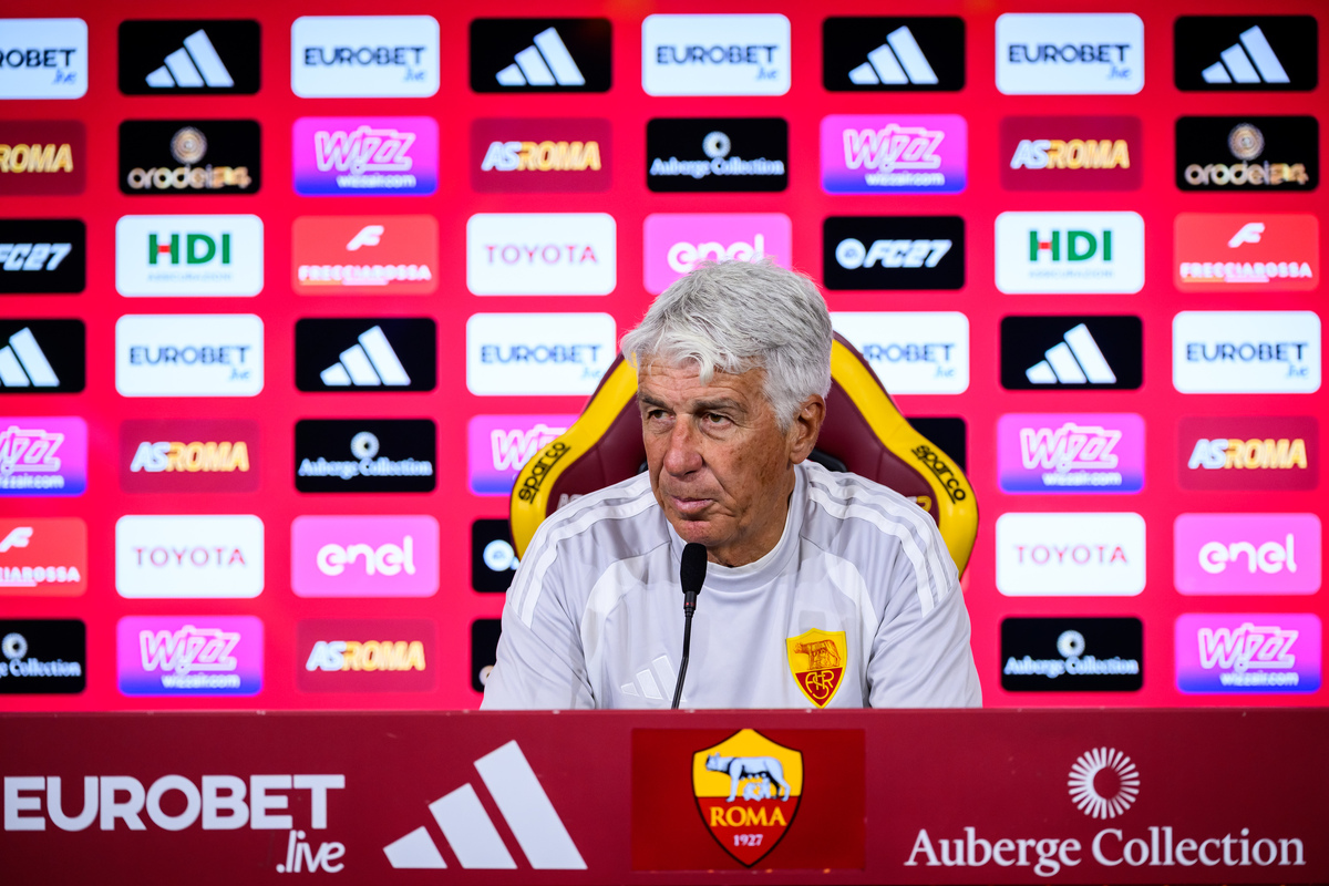 AS Roma Press Conference