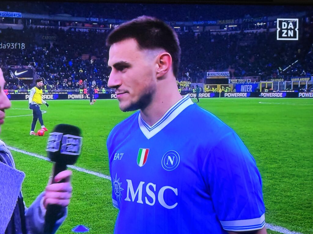 eljif elmas napoli