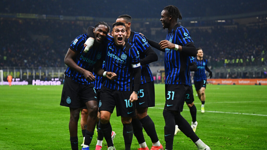 FC Internazionale v Bologna FC 1909 - Serie A