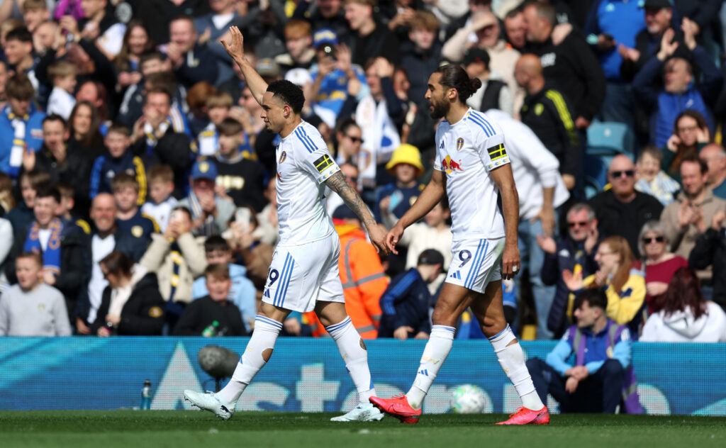Leeds United v Wolverhampton Wanderers - Premier League